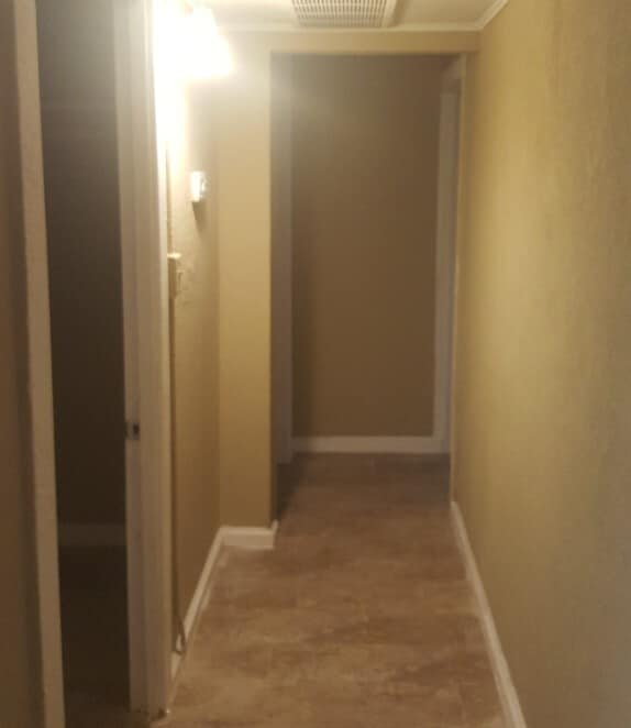 Building Photo - 1935 W Walnut St