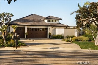 Building Photo - 10 Soto Grande Dr