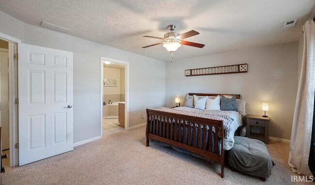Building Photo - 3434 Alysheba Dr