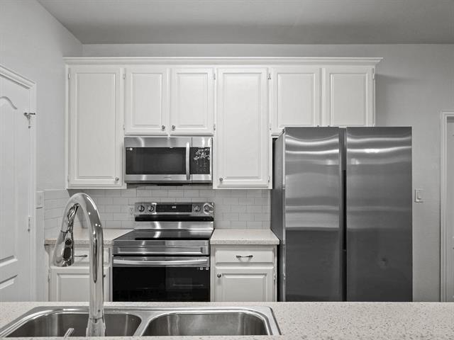 Building Photo - 1501 Cedar Elm Dr