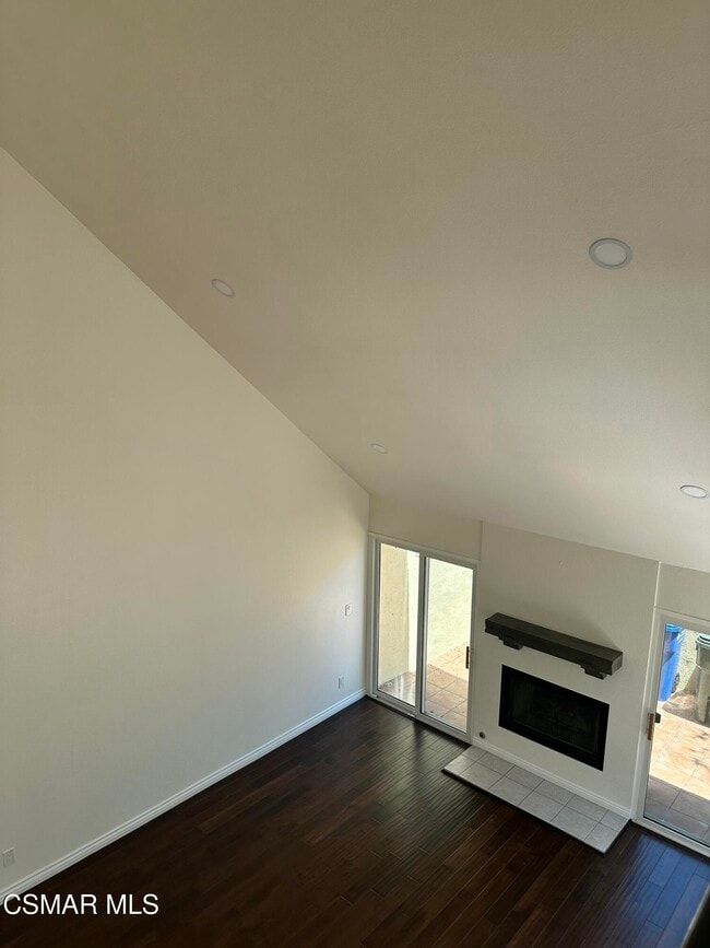 Building Photo - 1165 Triunfo Canyon Rd