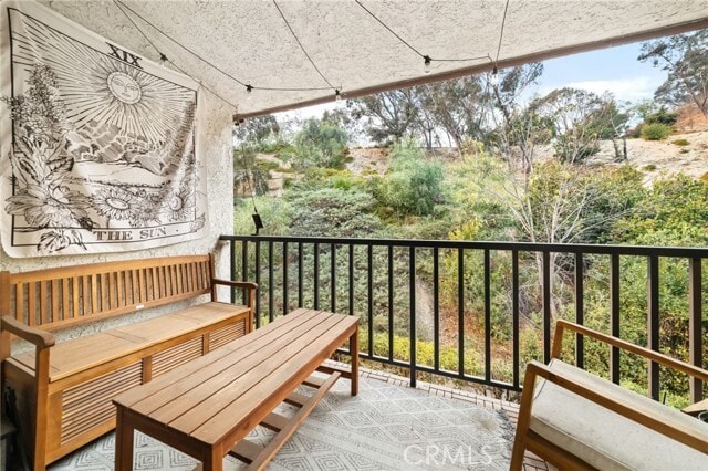 Building Photo - 4210 Vía Arbolada