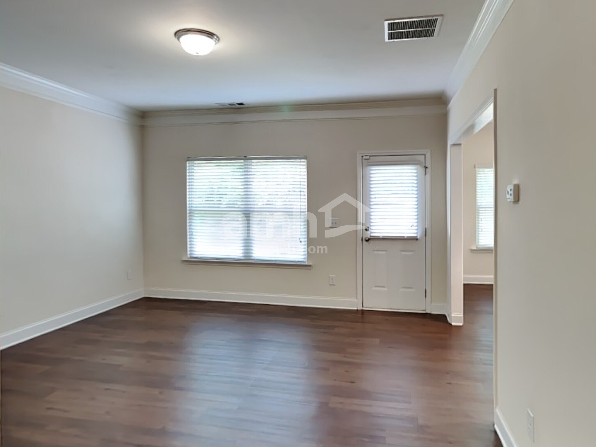 Building Photo - 2465 Beal St