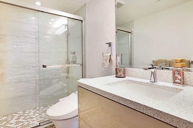 Building Photo - 3407 S Ocean Blvd