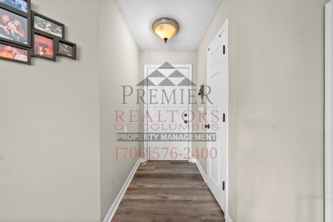 Building Photo - 3828 Anglin Ct
