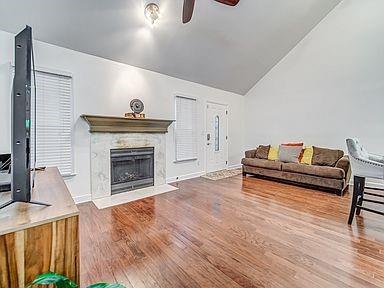 Building Photo - 1501 Defoors Landing NW