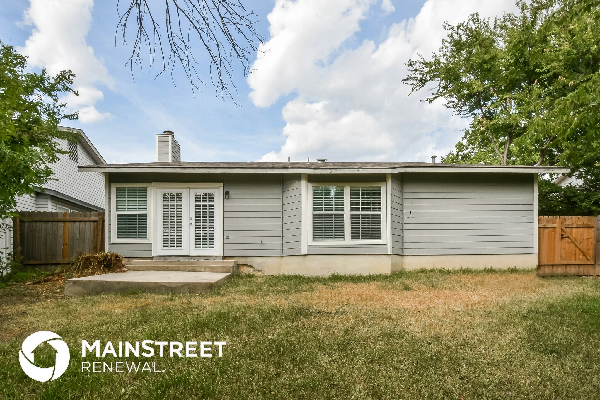 Building Photo - 9743 Fortune Ridge Dr