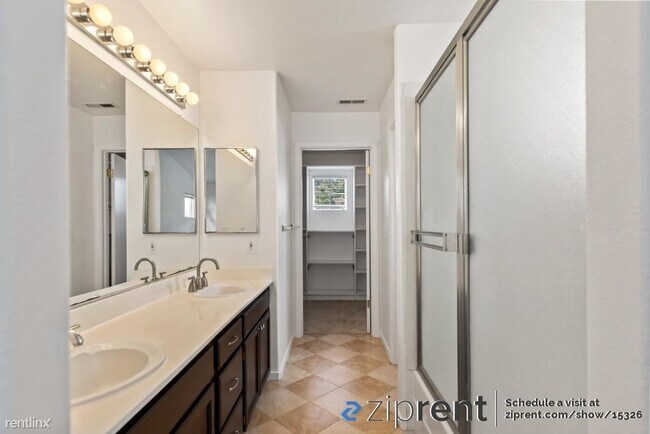 Building Photo - 3 br, 2.5 bath House - 436 Knollcrest Aven...