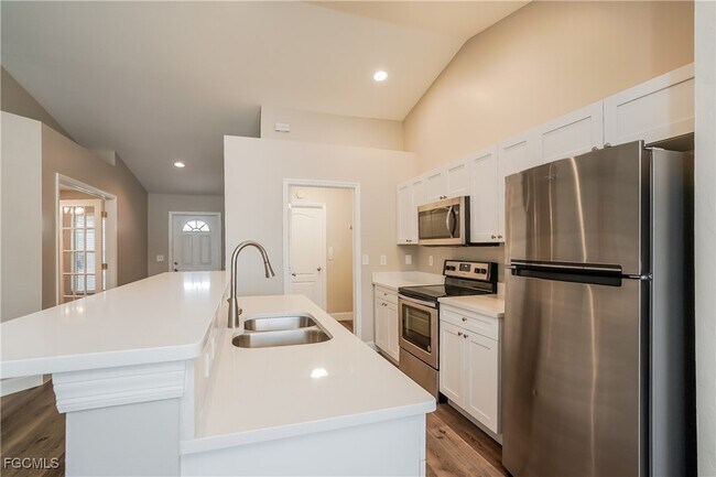 Building Photo - 3011 64th St W