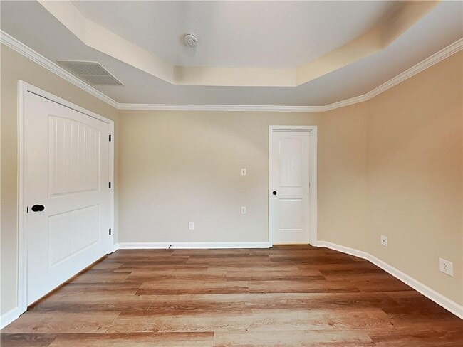 Building Photo - 513 Kirkland Dr