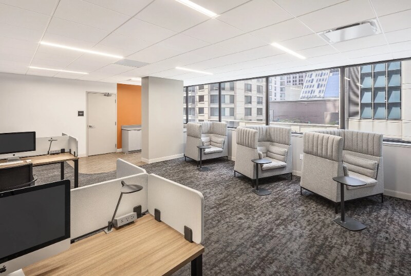 Building Photo - 456 E Ohio St
