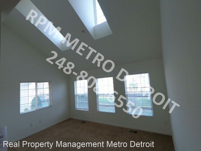 Building Photo - 3 br, 3 bath House - 1128 Faulkner N Bldg #E