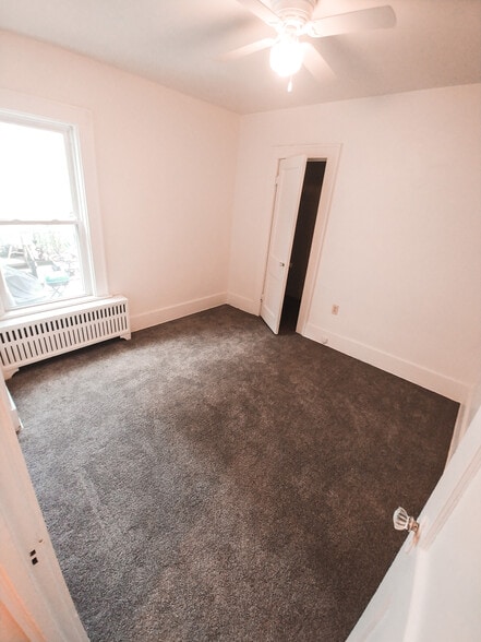 Bedroom 2 - 2527 Reed St