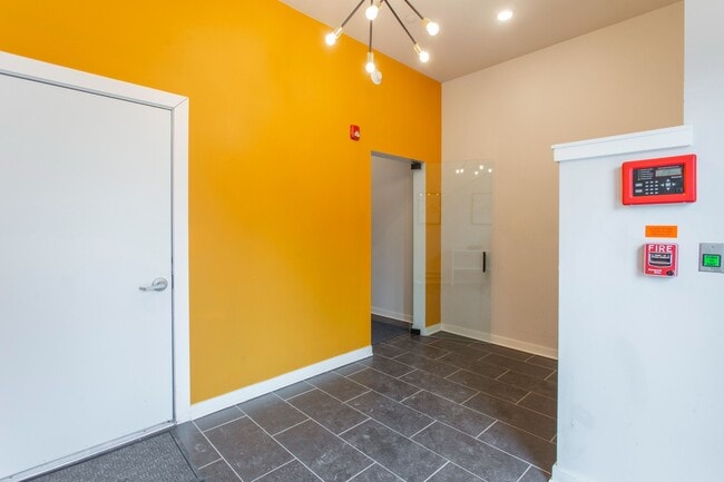 Building Photo - 1143 N 3rd St