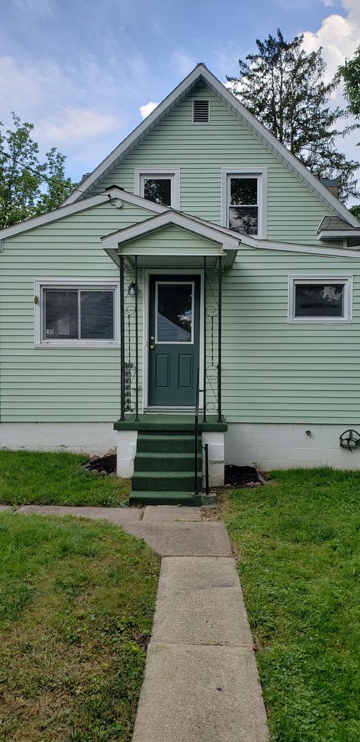Building Photo - HOUSE FOR SALE, not for rent.