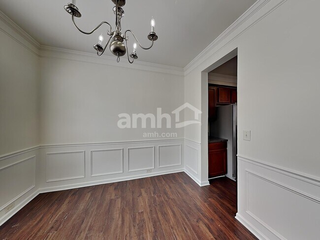 Building Photo - 2111 Less Traveled Trail