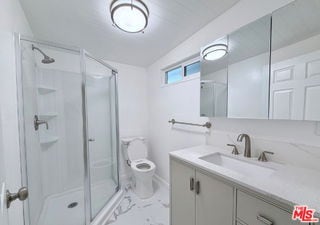 Building Photo - 7601 Kittyhawk Ave