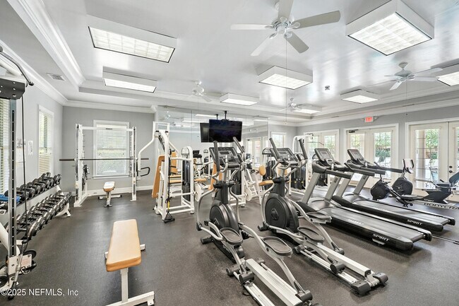 Building Photo - 4300 S Beach Pkwy