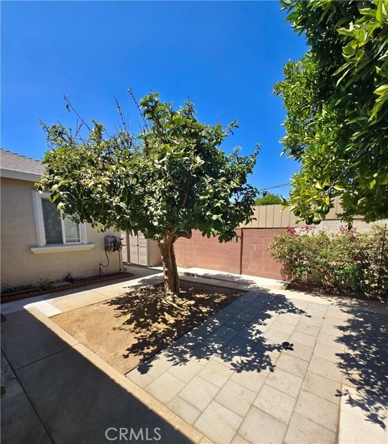 Building Photo - 11522 Laurel Canyon Blvd