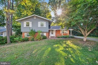 Building Photo - 3207 Fair Woods Pkwy