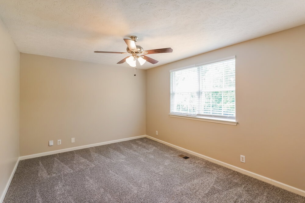 Building Photo - 178 Bradford Cir