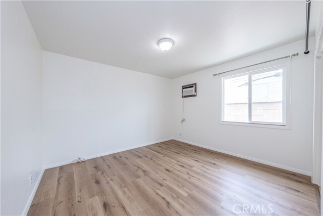 Building Photo - 1688 W Sumac Ln