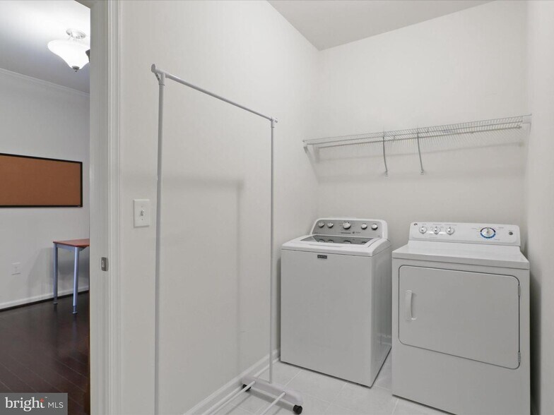 Washer & Dryer Room - 24637 Woolly Mammoth Ter