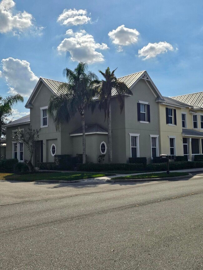 Building Photo - 10451 SW Academic Way