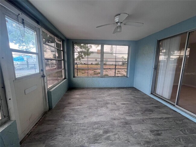 Building Photo - 13632 Stacey Dr