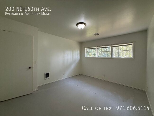 Building Photo - 200 NE 160th Ave