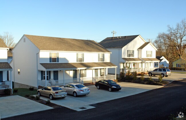 6098-6116 Pea Ridge Rd - 6098-6116 E Pea Ridge Rd