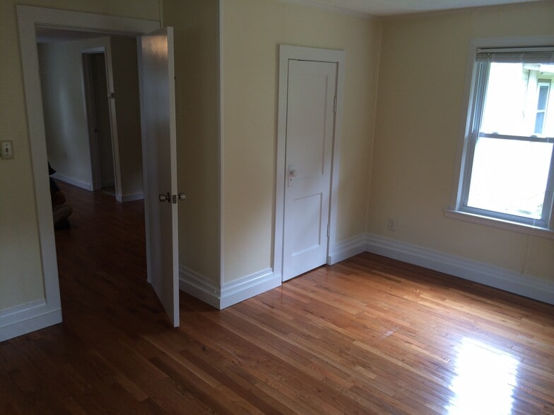 bedroom - 163 Onteora Blvd