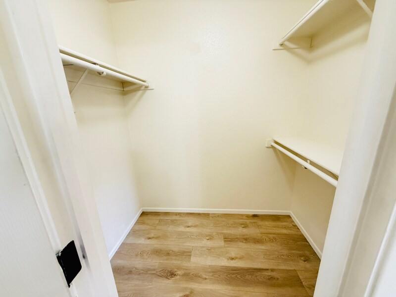 Building Photo - 1125 E Broadway Rd