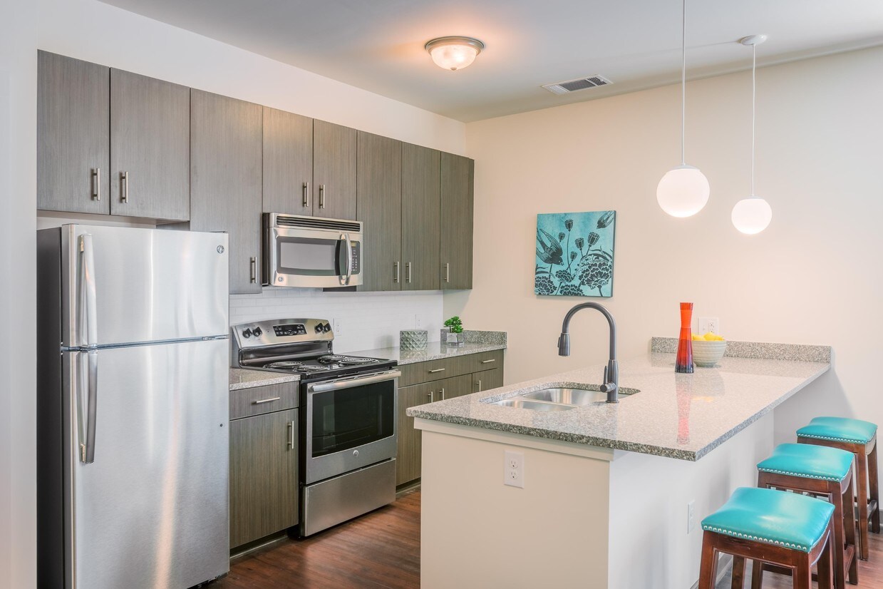 M Station Charlotte Nc Apartment Finder