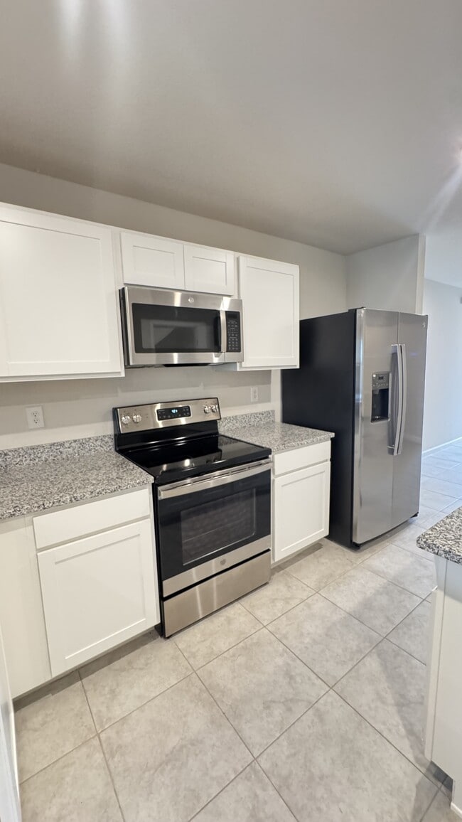Building Photo - 7176 Luminary ln