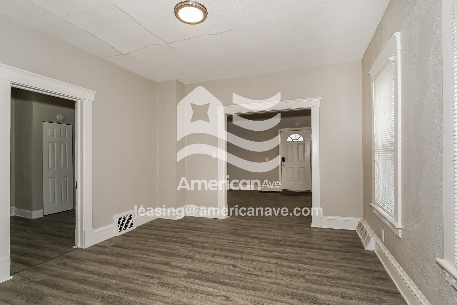 Building Photo - 207 W 29th St