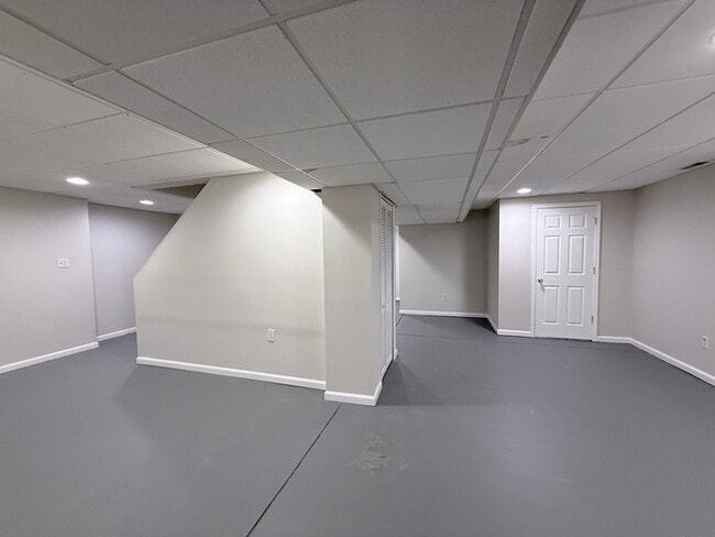 Building Photo - 67 Serenity Ct