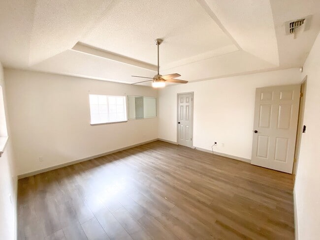 Building Photo - Perfect Fit, Perfect Home In McAllen!