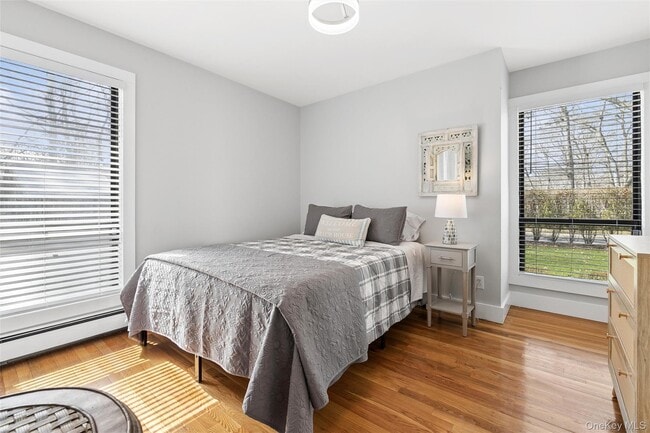 Building Photo - 131 Lewis Rd