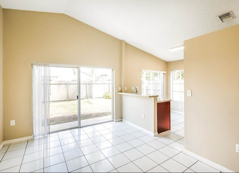 Building Photo - 14233 SW 177th Terrace