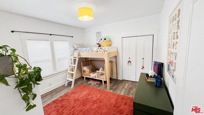 Building Photo - 3489 2nd Ave