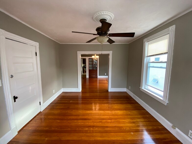 Dining Room - 248 Brown St