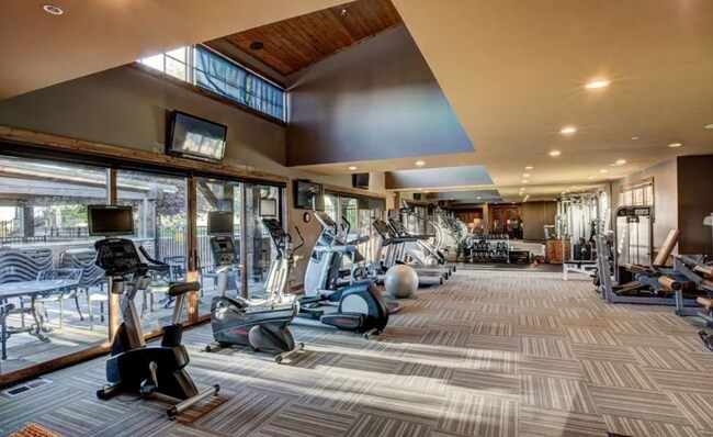 Building Photo - 1 bedroom condo, located steps from all of Black Bull's incredible amenities