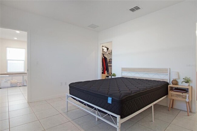 Building Photo - 920 Boca Vista Ct