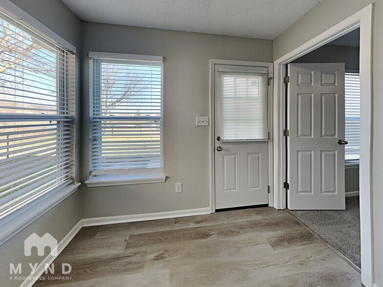 Building Photo - 1315 Osprey Way