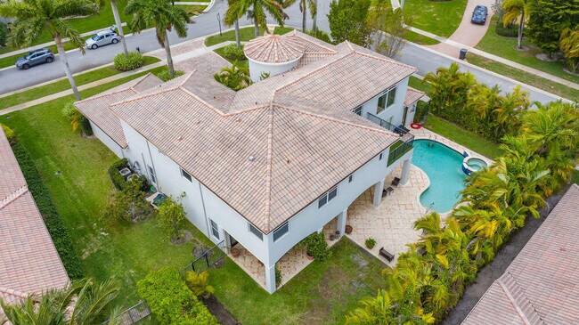 Building Photo - 4510 Island Reef Dr