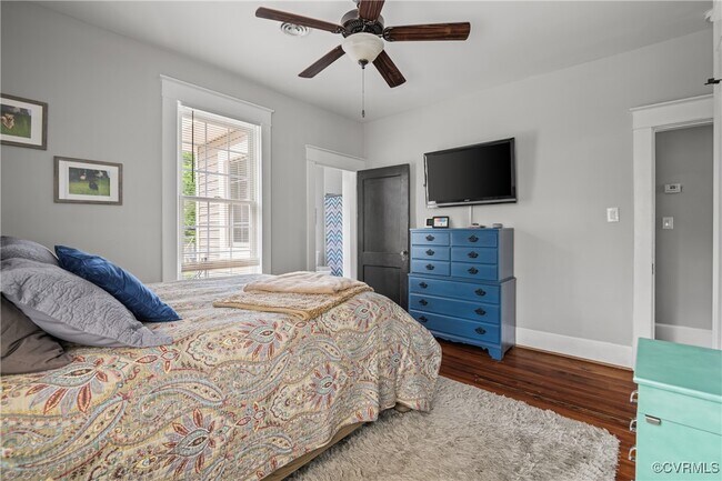 Building Photo - 3100 Barton Ave