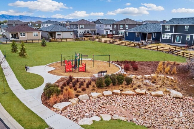 Building Photo - 4303 Fox Grove Dr