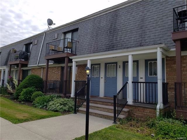 Primary Photo - 15 Fortune Rd W