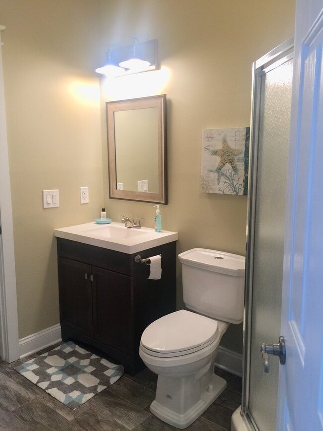 Building Photo - Azalea Lakes - Fully Furnished Long Term Rental in Myrtle Beach, SC